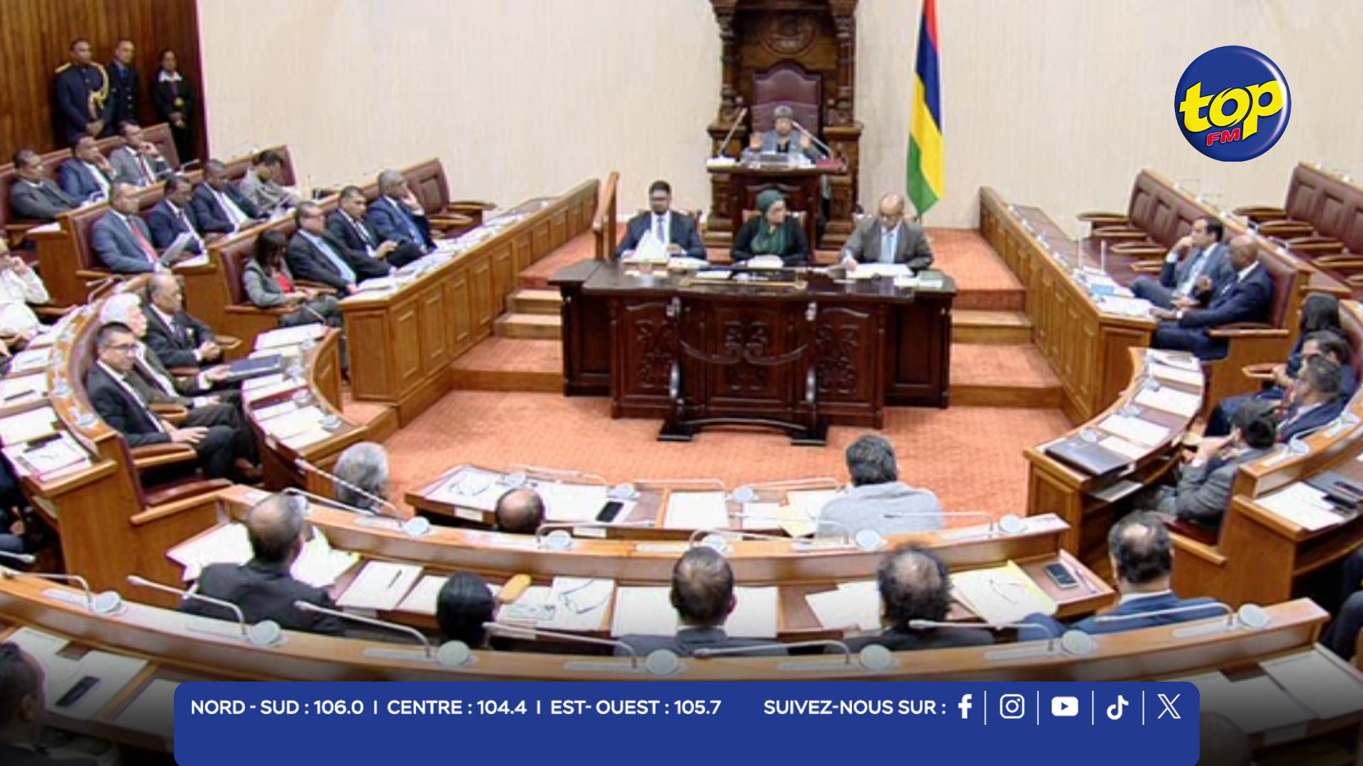 PARLEMENT PARLEMENT