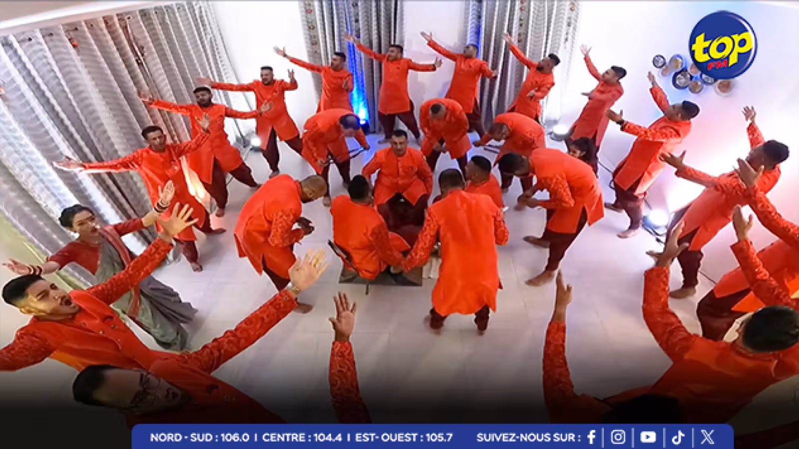 Le groupe Maratha Sainik : Par amour du dieu Ganesh…