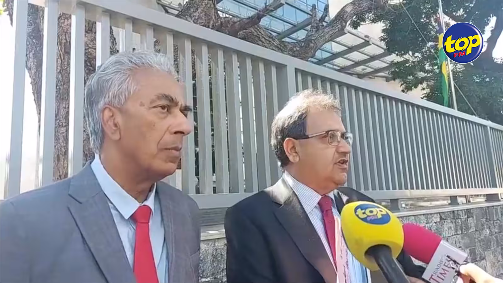 Demande d’injonction suite à la suspension du Dr Arvin Boolell du parlement : La Cour suprême accorde le gel de cette  sanction du speaker Phokeer contre le Chef de file du PTr