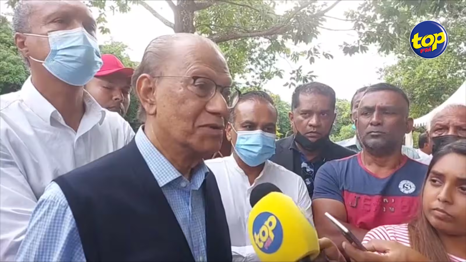 Fermeture de l’écurie Gujadhur : Navin Ramgoolam allègue que Pravind Jugnauth accorde des privilèges à Jean-Michel Lee Shim