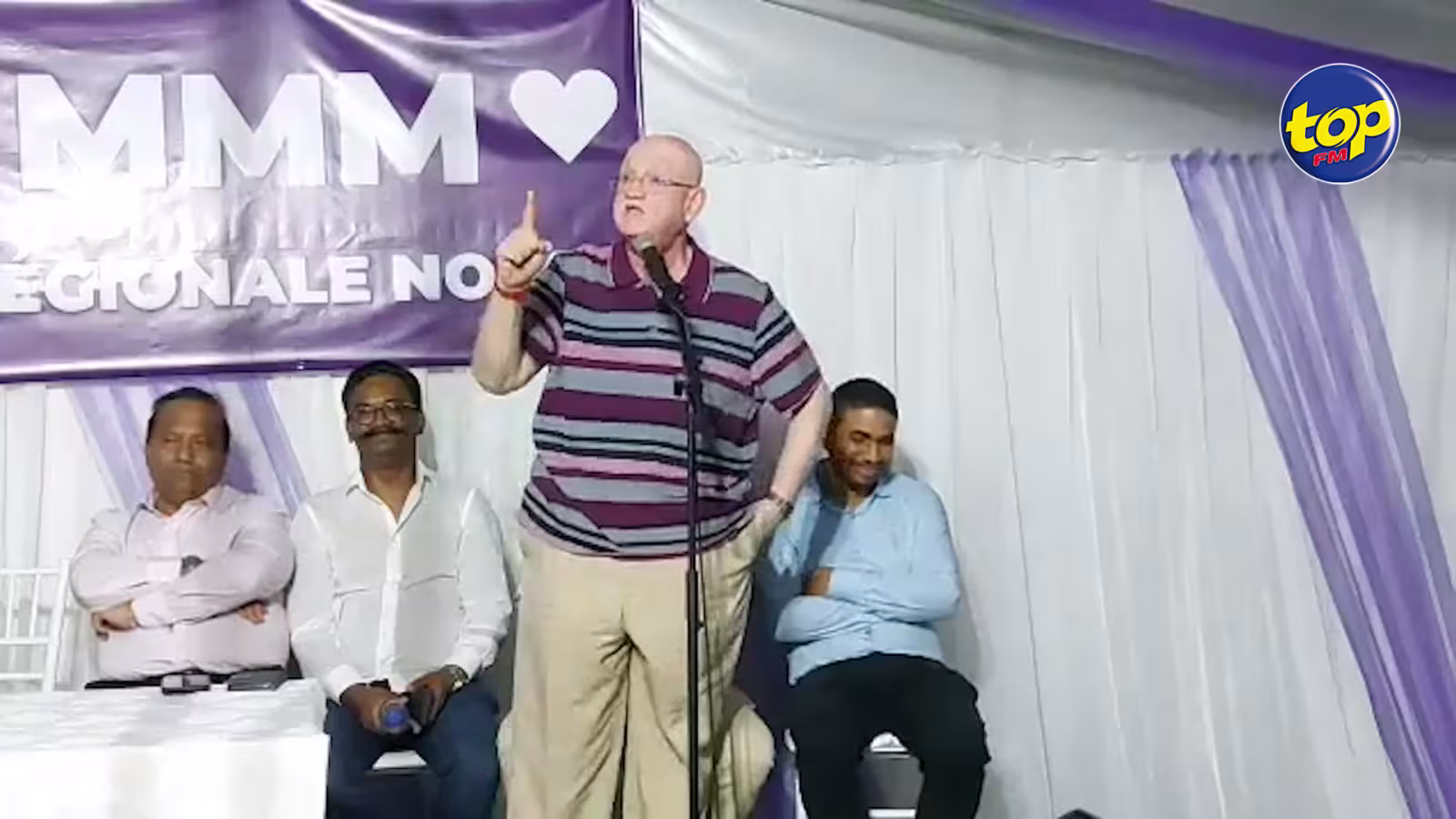 Régional élargi du MMM à Grand-Baie ,hier : « No retreat, no surrender » lance Rajesh Bhagwan à Sooroojdev Phokeer