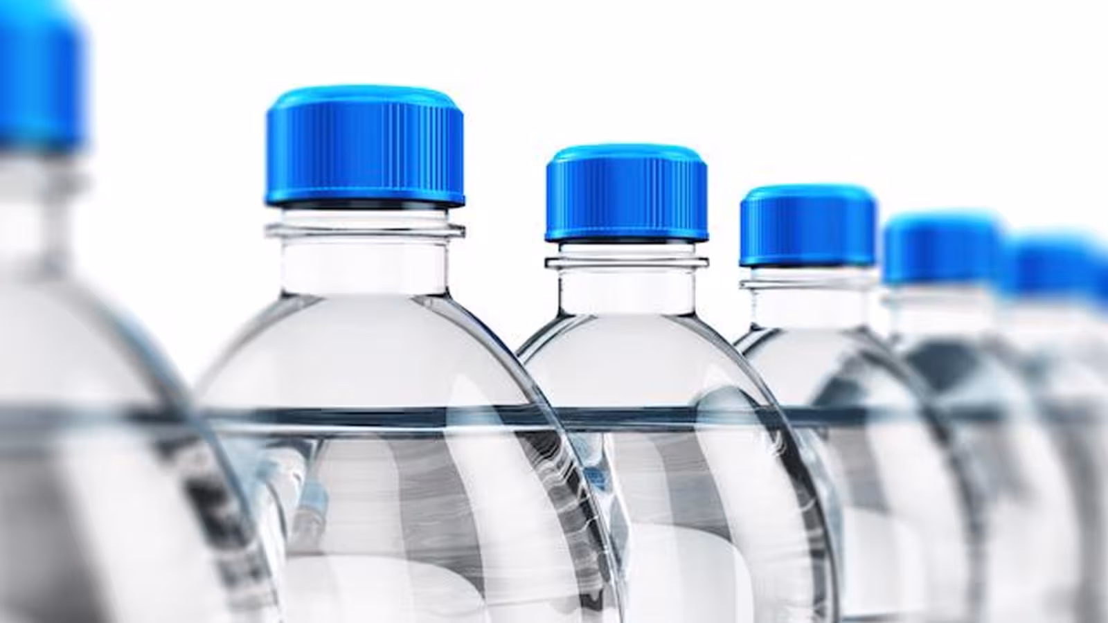 Pourquoi il faut éviter de réutiliser une bouteille d’eau en plastique