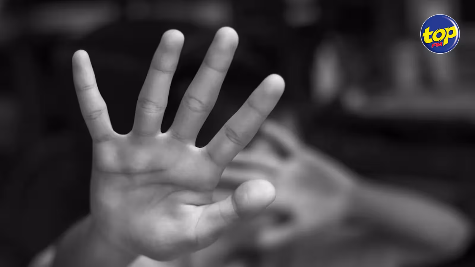 Harcèlement et agression à l’école primaire de Grande Rivière Nord Est. Kevina Frappier explique : « Une fille a tiré les cheveux de ma fille et deux garçons lui ont donné des coups de poing au visage »