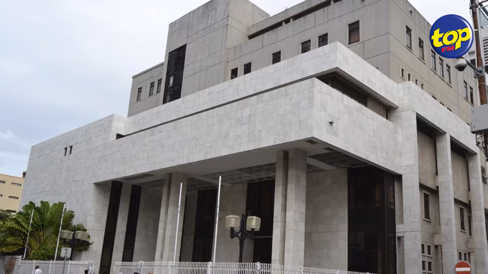 Maneesh Gobin de nouveau devant le tribunal de Port-Louis ce mercredi matin