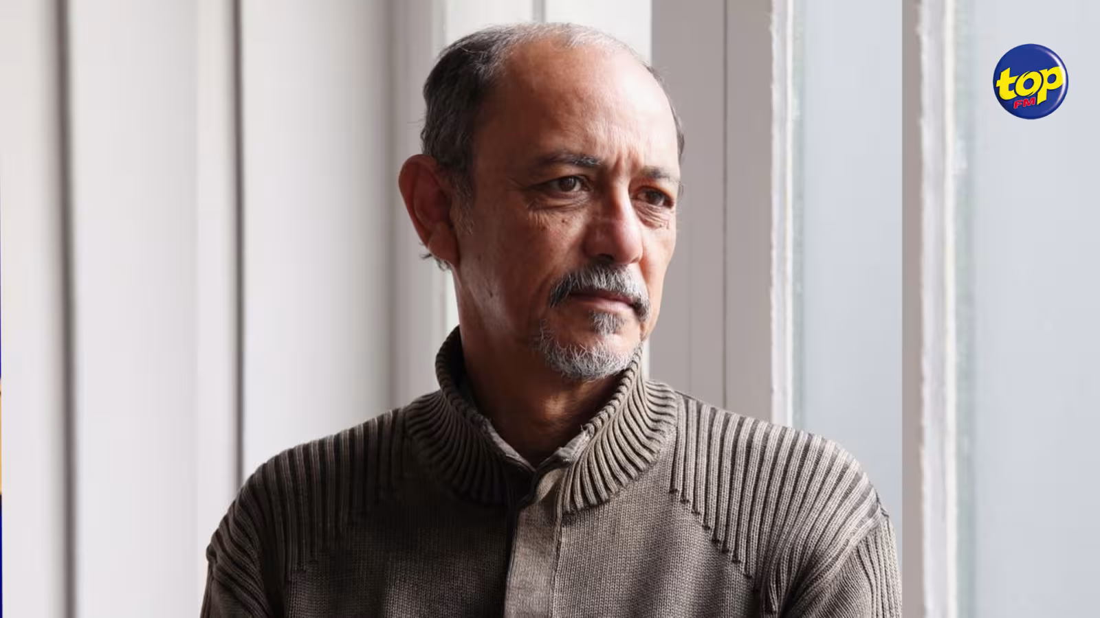 Il refuse d’être élevé au rang de Commander of the Order of the Star and Key of the Indian Ocean.: “Ouver zot zorey, sey tande ki lepep pe viv” exhorte Carl de Souza