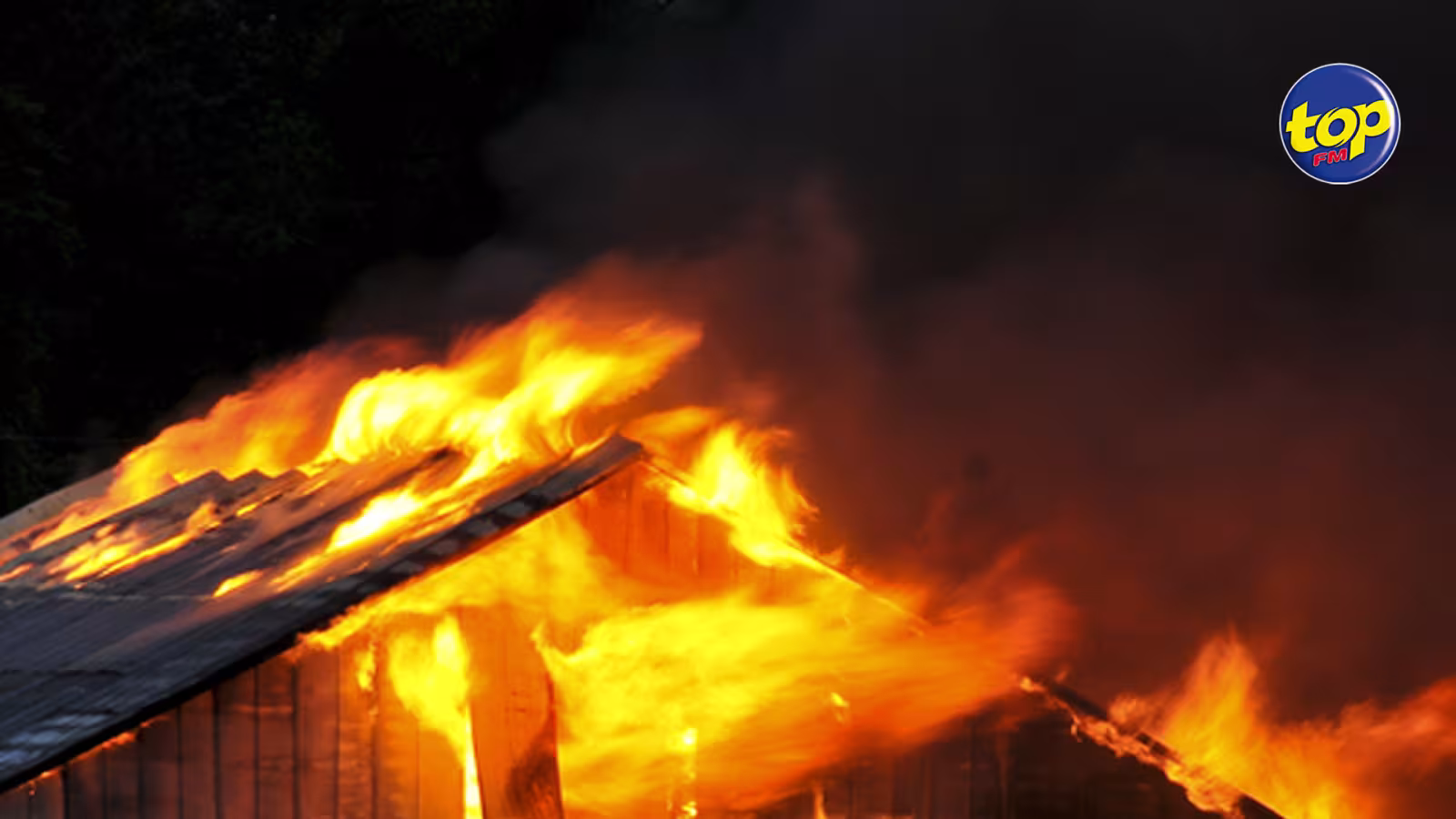 Incendie dans un bâtiment inoccupé de la capitale : le feu circonscrit vers 01 heure ce matin : les dégâts matériels sont conséquents ; une enquête initiée pour connaitre son origine 