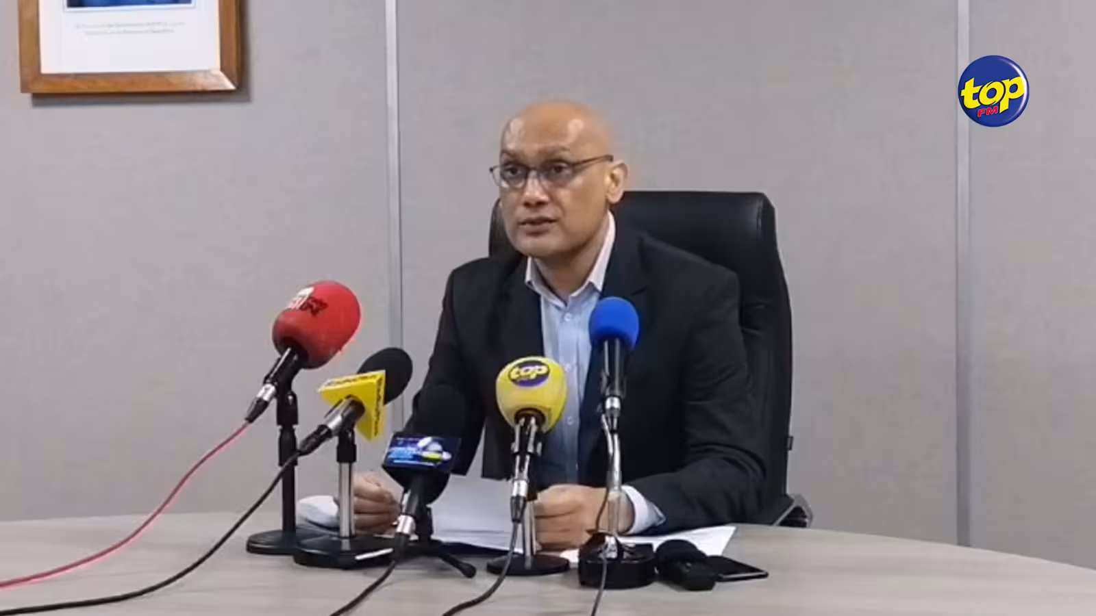Sur les appels à sa démission : « C’est insulter tout le personnel de santé », affirme Kailesh Jagutpal