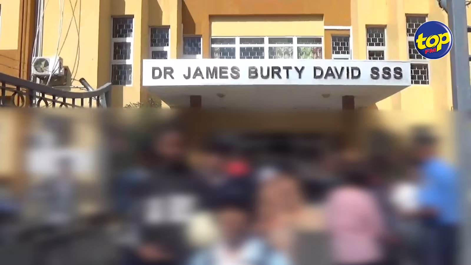 Incidents survenus au collège Dr James Burty David SSS : conseil de discipline, exercice de médiation et probablement plus de patrouilles de la police