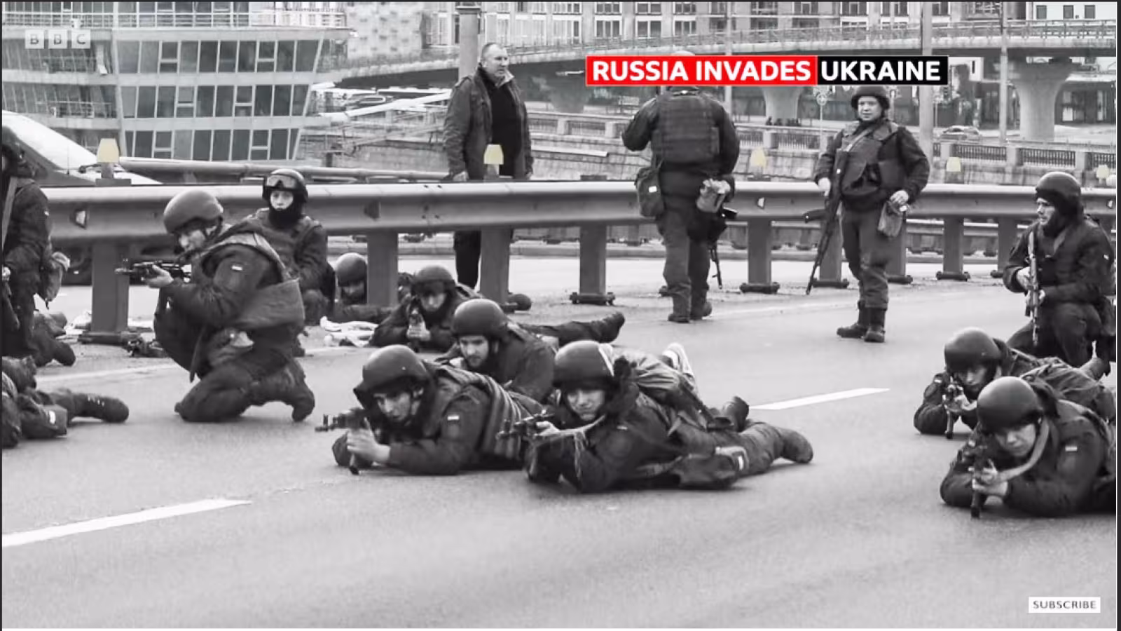 La bataille de Kiev fait rage : Les Russes peinent à avancer