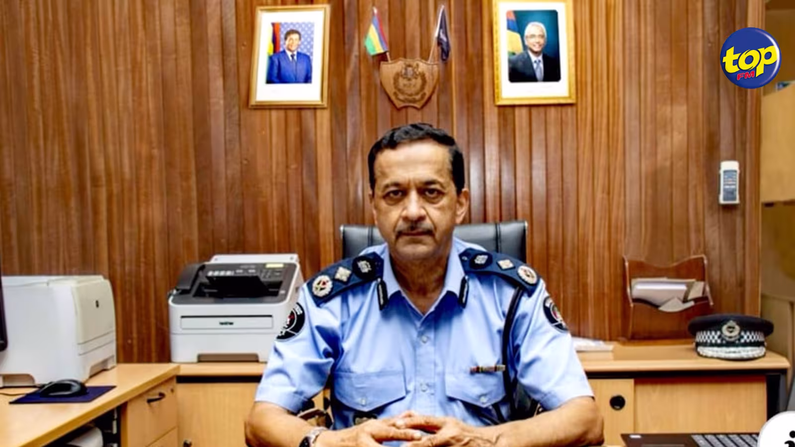 Covid-19 : Khemraj Servansing lance un pressant appel aux policiers à se faire vacciner