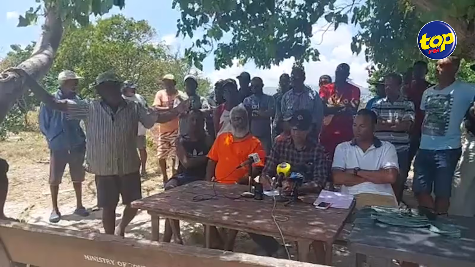Développement du port à Mer Rouge : « l’érosion affecte notre travail et la prise de poissons », les pêcheurs tirent la sonnette d’alarme !!