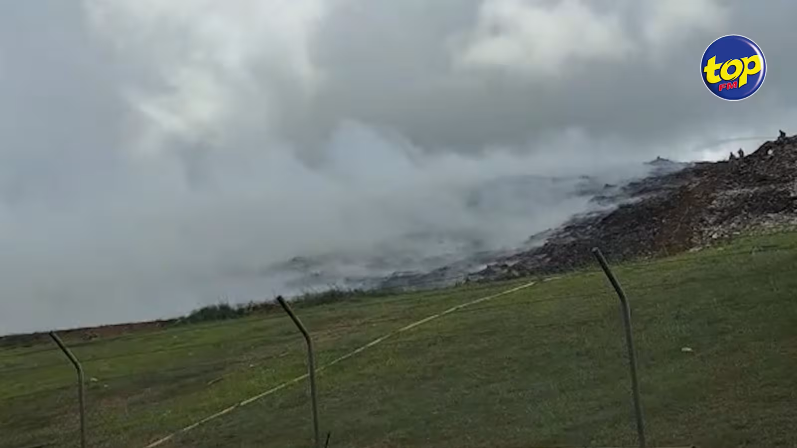 Incendie au centre d’enfouissement de Mare-Chicose : « Nou pe bien afekte avek sa, ce n’est pas la première fois, nous faisons face à beaucoup de problèmes ! » témoignent les habitants