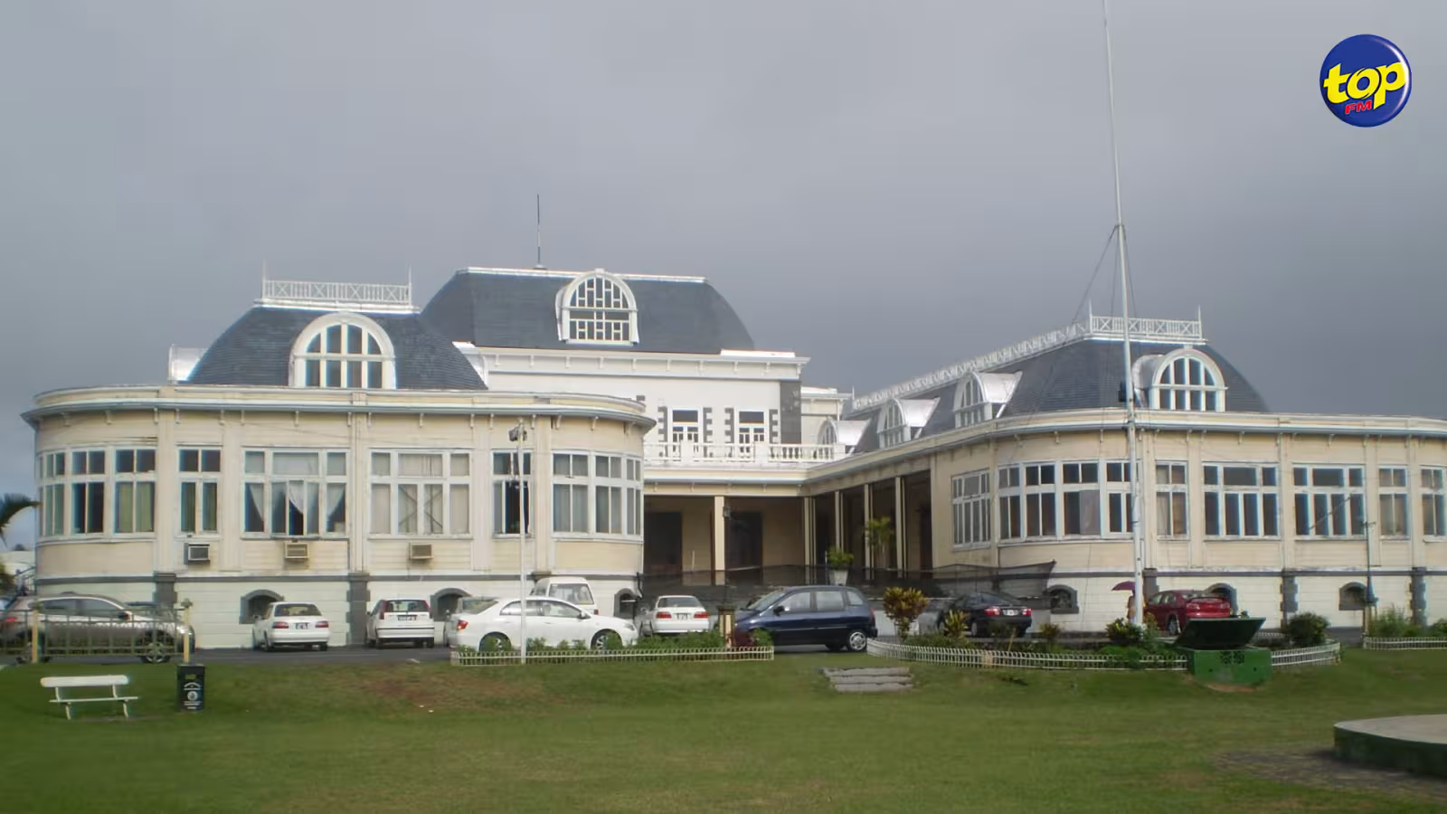 Réunion municipale de Beau-Bassin/Rose Hill hier : colère des conseillers après de requête du ministère de l’intégration sociale , pour l’utilisation du Centre social de Roches-Brunes