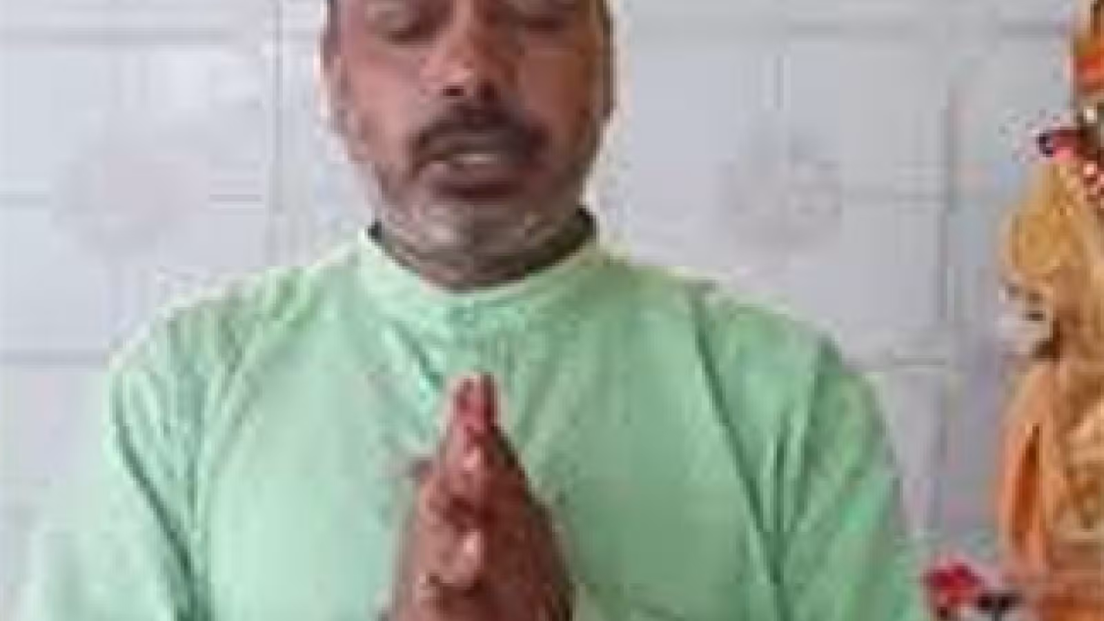 Maha Shivaratree : Les pèlerins affluent vers le Ganga Talao pour recevoir la bénédiction de Shiva