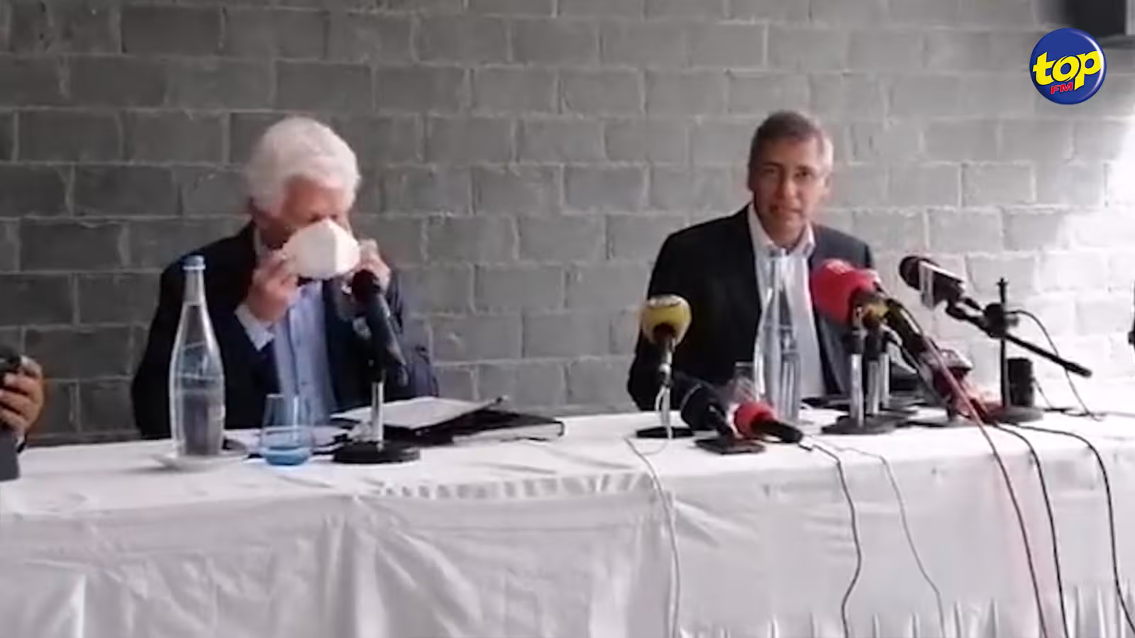 Plus tôt en conférence de presse : l’entente de l’opposition avait exprimé son opposition à l’arrivée d’une centaine de travailleurs indiens ce mercredi