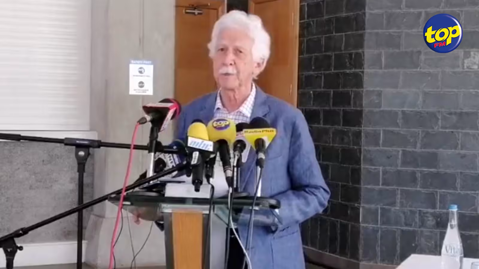 IBA Act : ‘le fait d’avoir renouvelé la licence de Top FM pour un an ne diminue en rien le côté anticonstitutionnel et dictatorial de cette loi’, lance Paul Bérenger