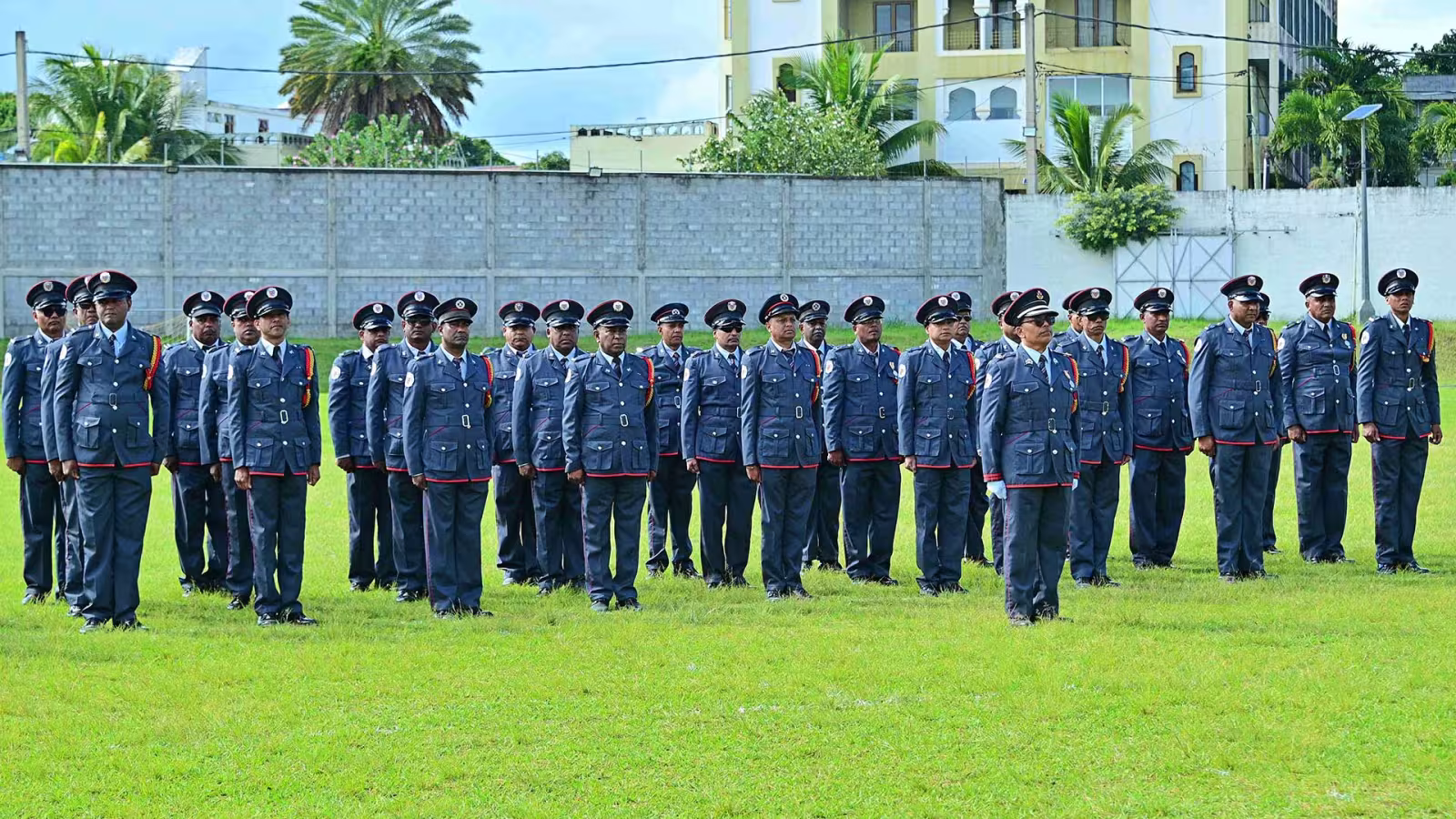 Firefighters’ Day 2026 : 144 officiers décorés, près de Rs 1 milliard pour renforcer le service