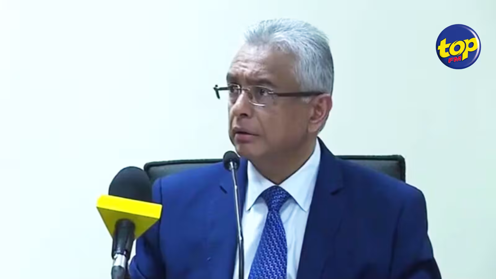 Échouage du Wakashio : “kite surfer inn vinn expert aster’, boutade de Pravind Jugnauth