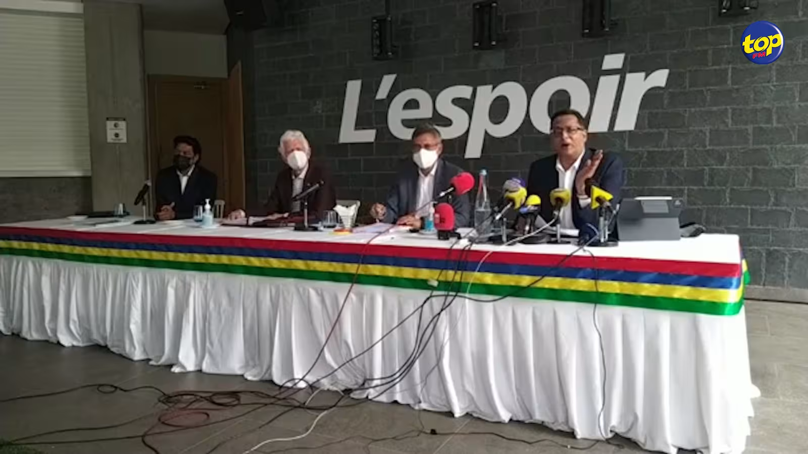 Budget 2021/2022 : ‘pas laisse Padayachy marche lor ou li pied, pas ale pran kass MIC mette dans budget’, mise en garde de Roshi Bhadain à Harvesh Seegolam