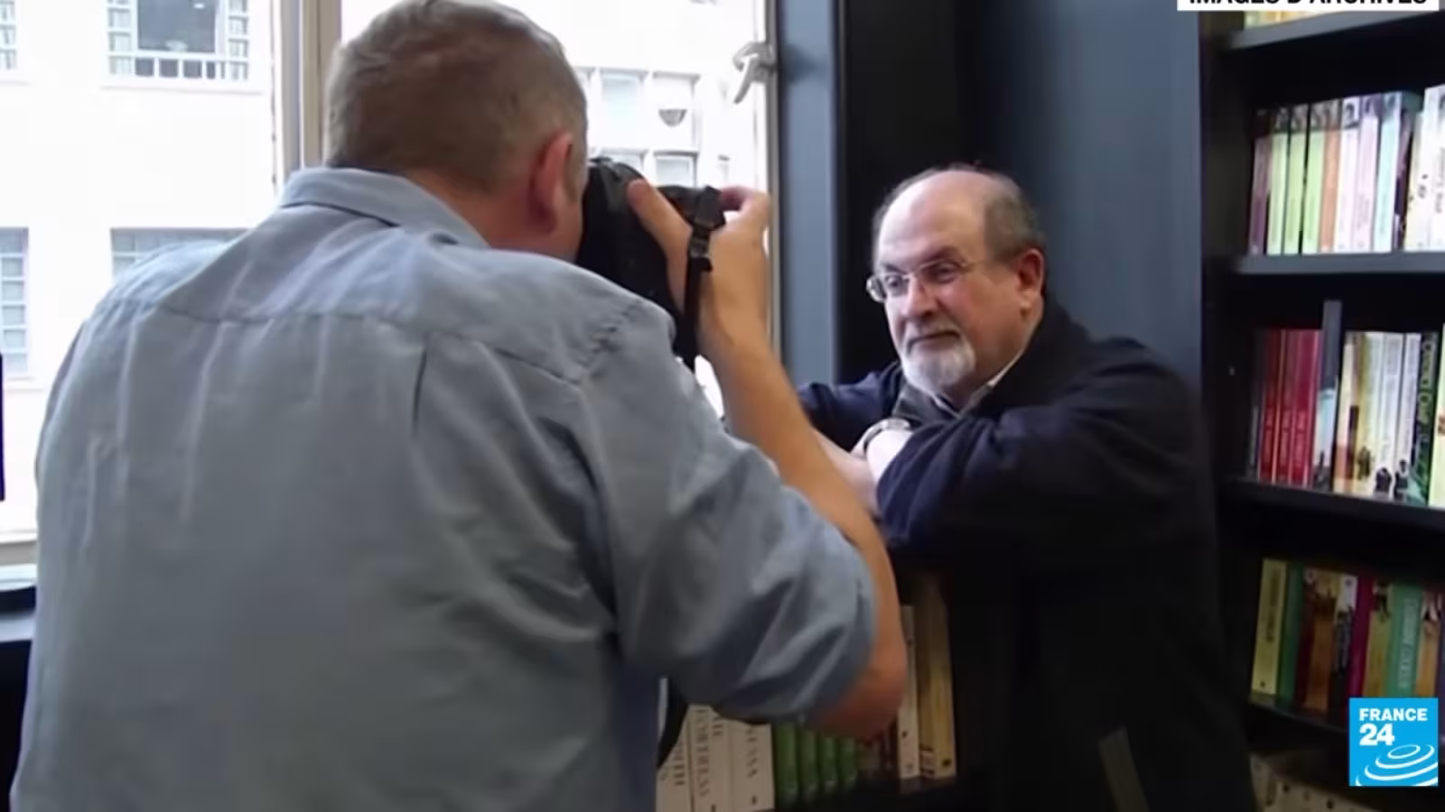 L’état de santé de Salman Rushdie “va dans la bonne direction”