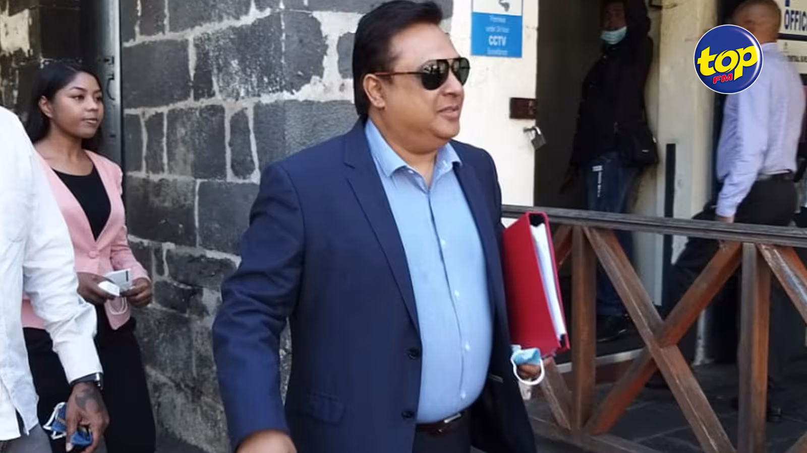 Contrats alloués par Mauritius Telecom : Samad Goolamaully s’intéresse au success story d’Avinash Mattatrooa depuis la nomination de Sherry Singh a la tête de la compagnie