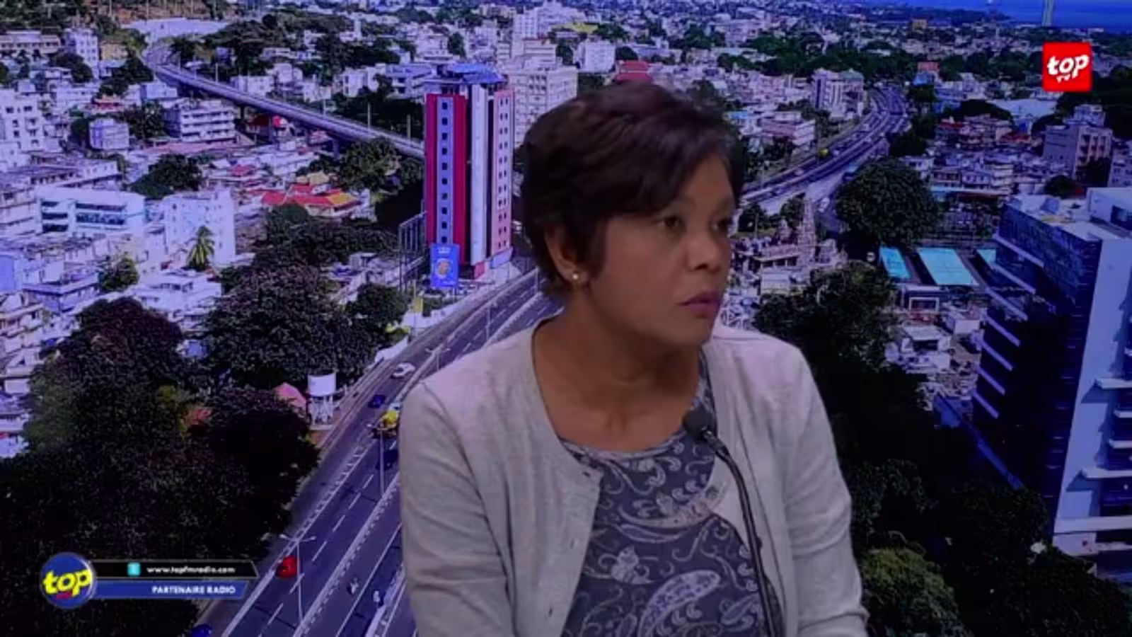 Licenciée par Air Mauritius : ‘Ma situation financière s’est détériorée mais l’argent n’est pas tout dans la vie’ soutient Yogita Babboo-Rama qui explique qu’elle vit de sa pension de veuve