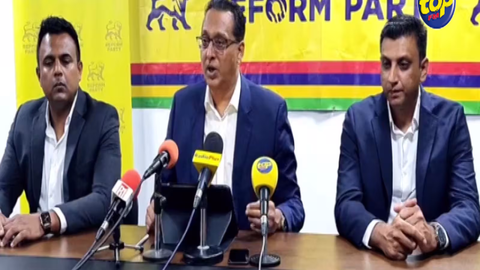 Événement organisé par le Reform Party le 19 mars prochain : « nous pe invite tous dimoune vini pour qui zot conner qui changement bisin ena dans sa pays-là » déclare Roshi Bhadain