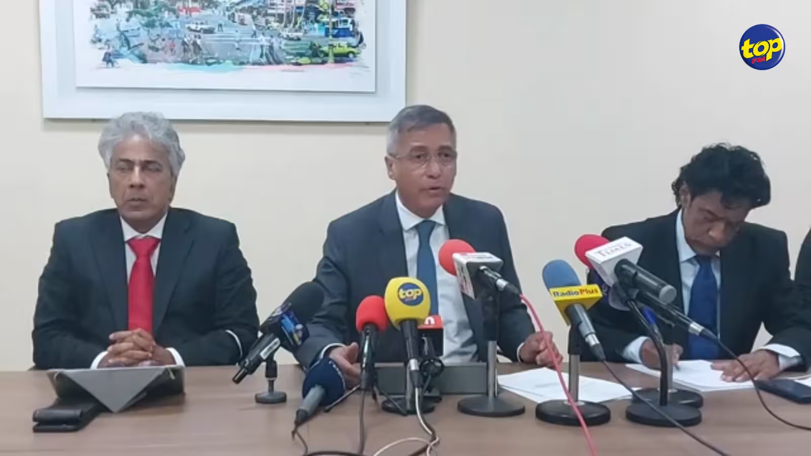 Critiques de la magistrate envers la police dans l’affaire Kistnen: “Nous avons des informations qui indiquent que les officiers qui enquêtaient sur l’affaire Kistnen ont été promus”, évoque Xavier Duval