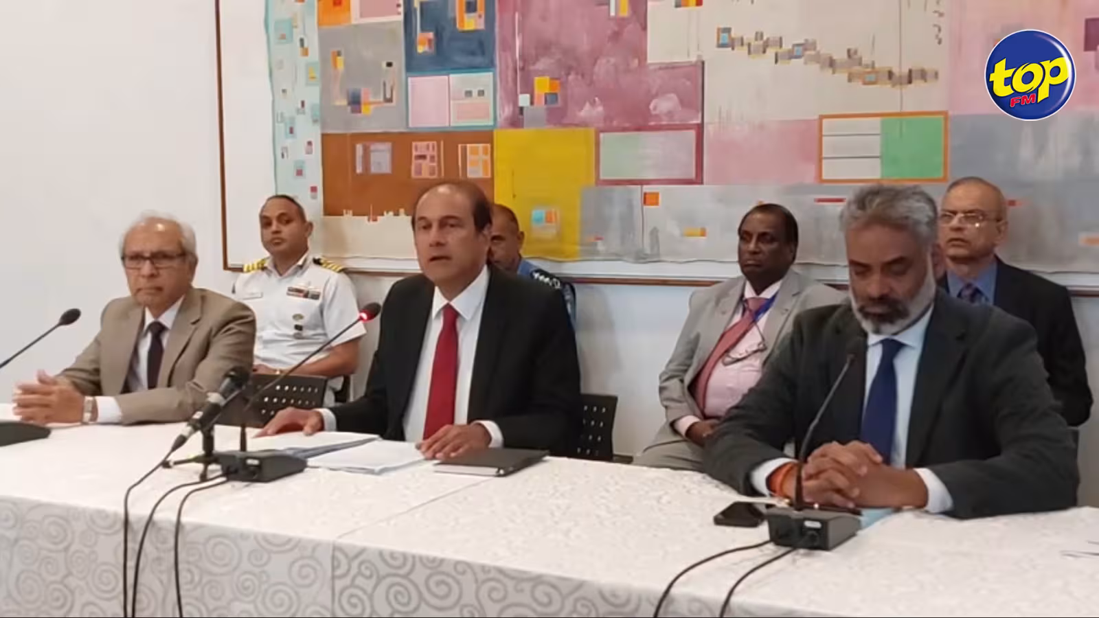 Naufrage du FV YU FENG sur les bancs de Saint Brandon : « enn bateau in sorti Mombasa, Kenya pour alle faire pompage sa ban de l’huile là » avance Steven Obeegadoo