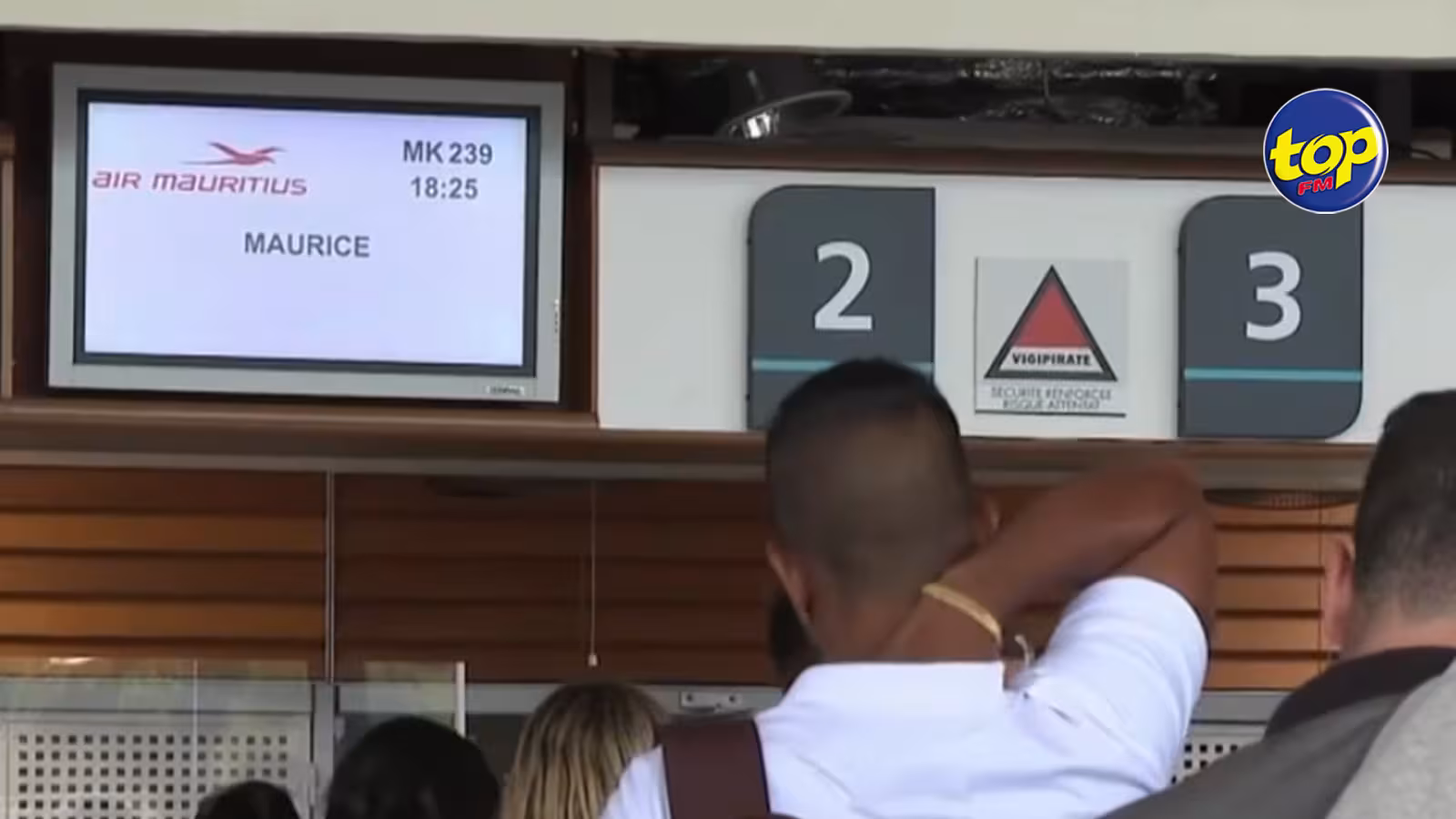 Vacances à Maurice : les Réunionnais peuvent désormais voyager chez nous sans passeport