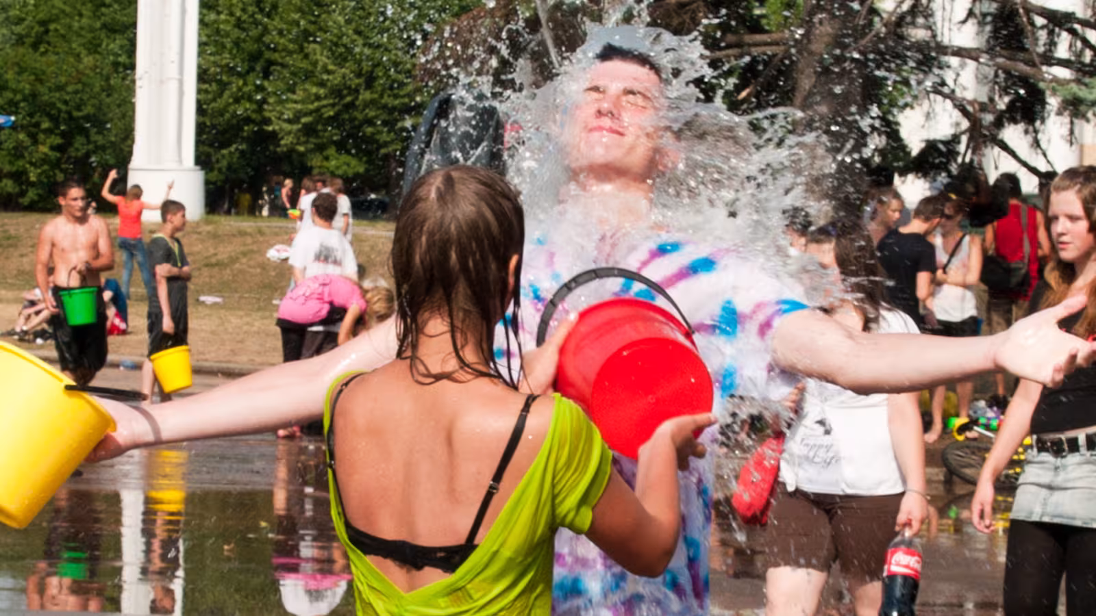 En temps de forte chaleur, s’asperger d’eau aux bons endroits