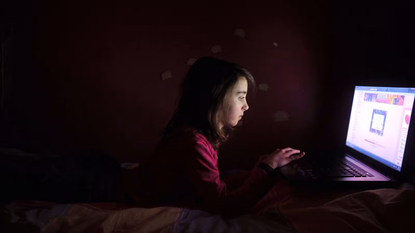 La lumière bleue, des effets néfaste sur les yeux comment s’en protéger