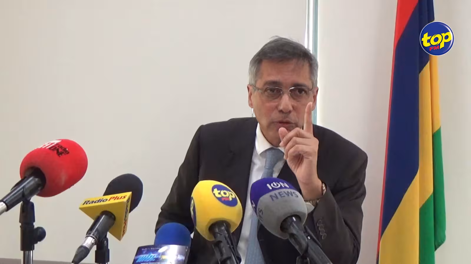 Autre dénonciation de Xavier-Luc Duval sur la MIC : Deux sociétés d’Avinash Gopee rafle Rs 500 millions malgré une recommandation défavorable de l’Investment Committee