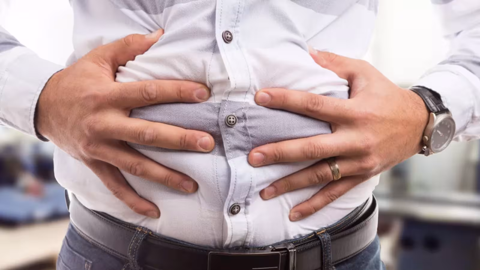 Ballonnements : 8 astuces naturelles pour les stopper