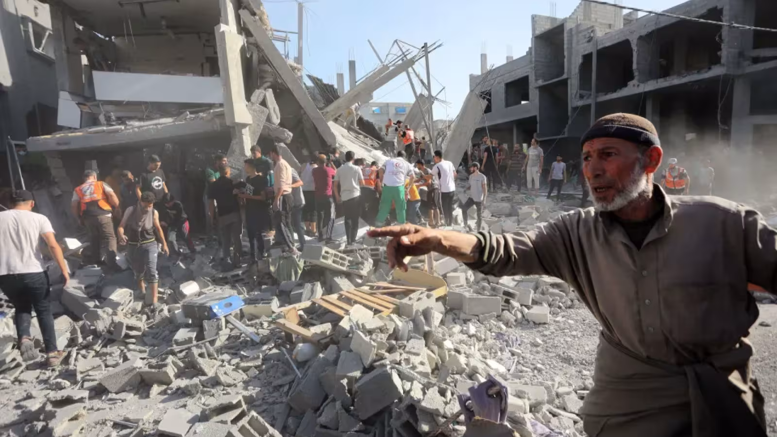 L’UE réclame des « couloirs humanitaires », incursion au sol d’Israël… le point sur la situation à Gaza