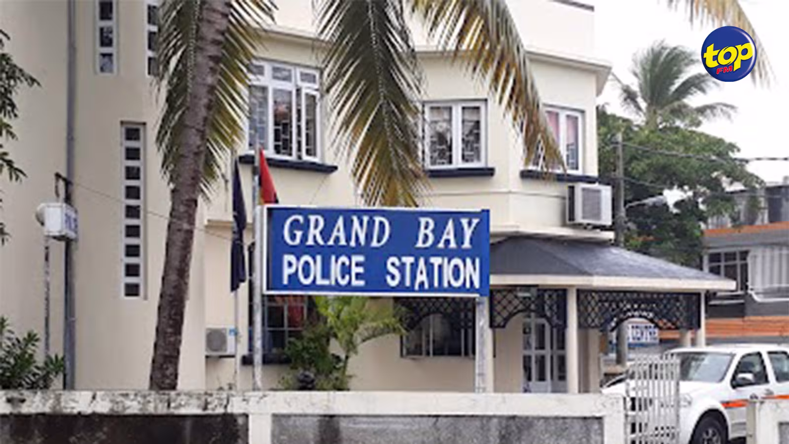 Grand Baie : Un homme porte plainte pour menaces et escroquerie
