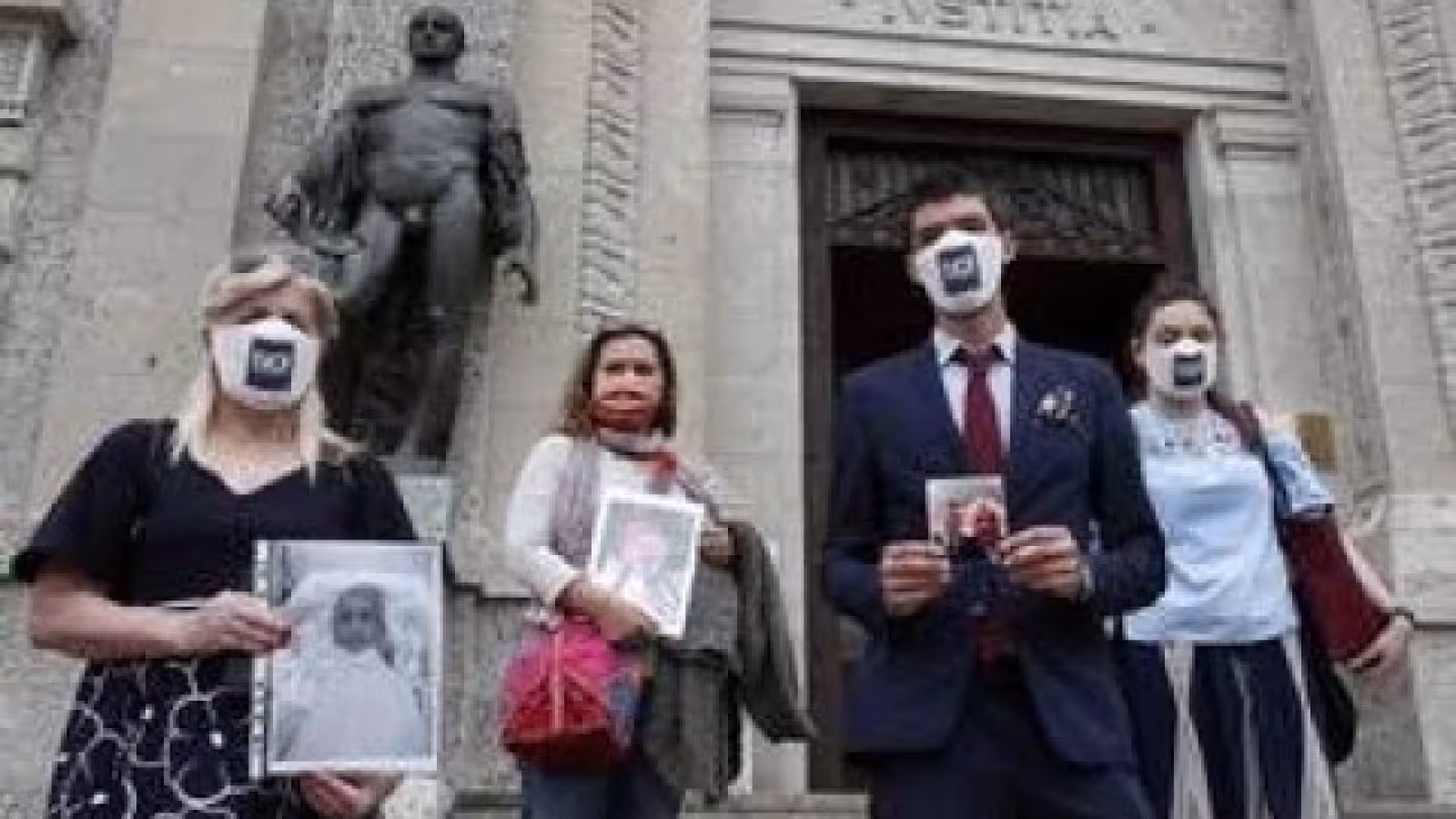 Italie. Près de 500 proches de victimes du Covid-19 réclament 100 millions d’euros à l’État