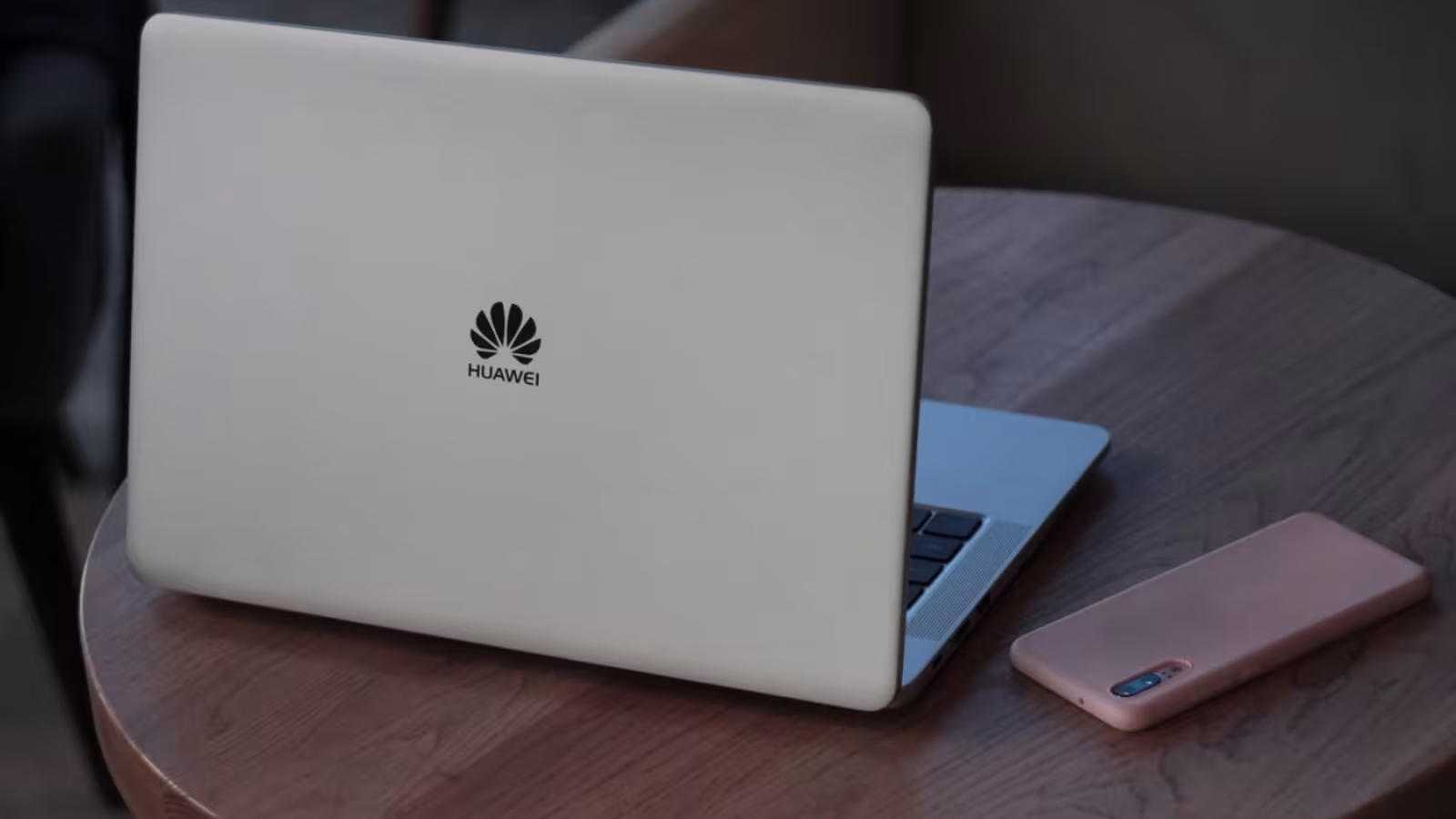 Huawei prépare aussi des PC avec ses propres puces Silicon, après Apple