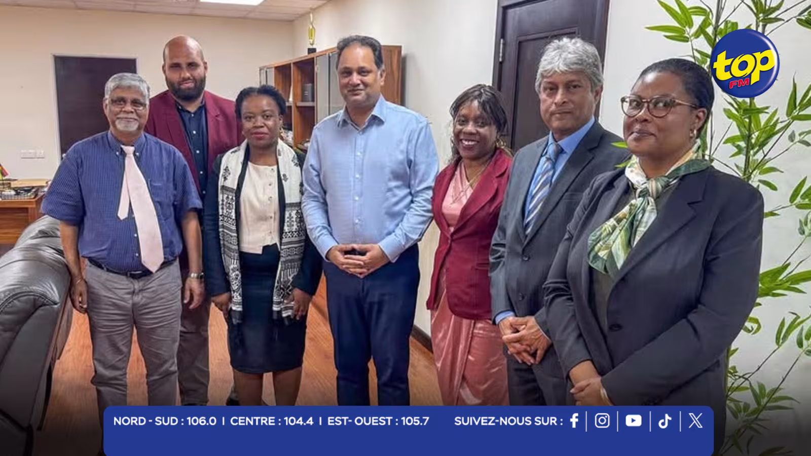 la Commissaire Agathe rencontre les ministres Ameer Meea et Navarre-Marie
