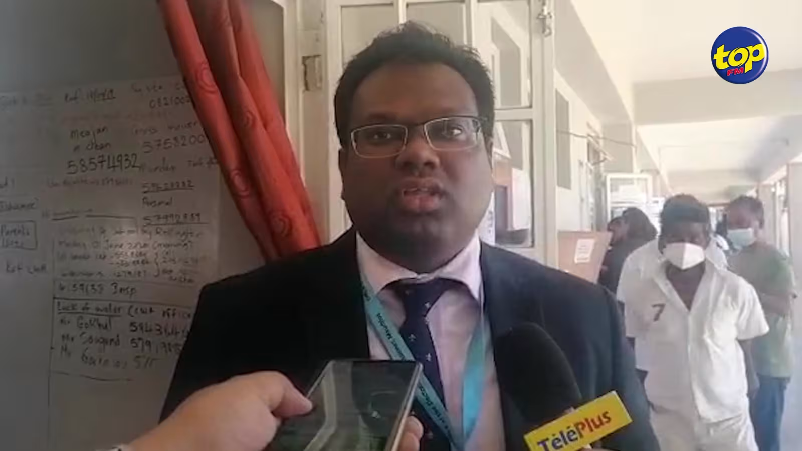 À Goodlands : « Nous allons tout faire pour terminer le dépouillement ce soir… afin d’éviter de devoir garder les bulletins de vote overnight », lance le Returning Officer Medhaven Armoogum