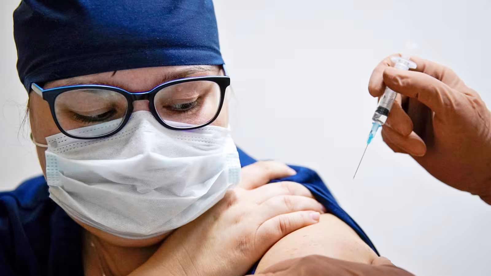 24 millions d’Américains vaccinés en priorité : le personnel de santé et des vieux