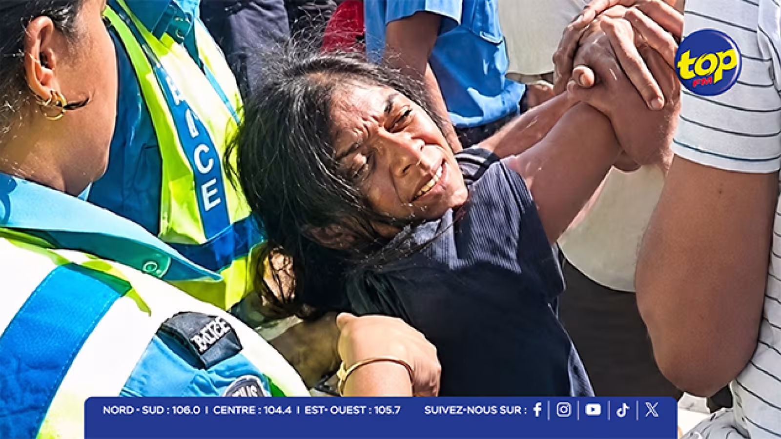 Affaire Malina Cheeneebash : le Premier ministre, Dr Navin Ramgoolam, évoque un comportement agressif lors de son interpellation : « Seki monn appran ek CP, linn agresse enn madame policiere ki enceinte, plis linn zet l’urine lor ban-la. »