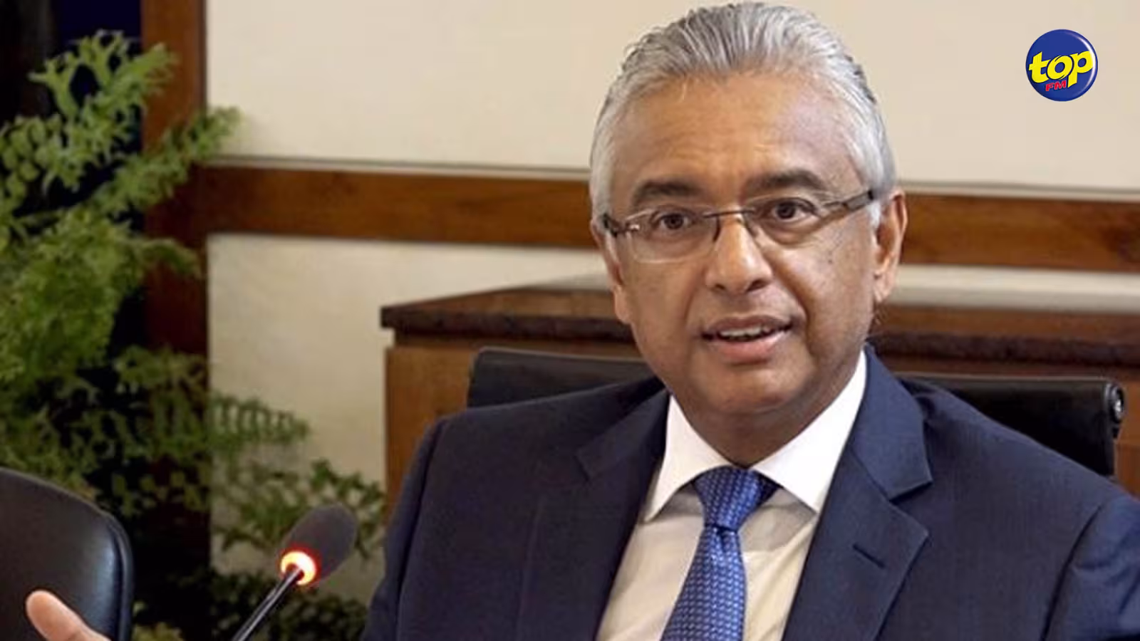 À Petit Verger : ‘le gouvernement seul ne pourra pas régler tous les problèmes sociaux’, Pravind Jugnauth demande à ceux qui ont réussi dans la vie d’aider les plus vulnérables et de faire des donations