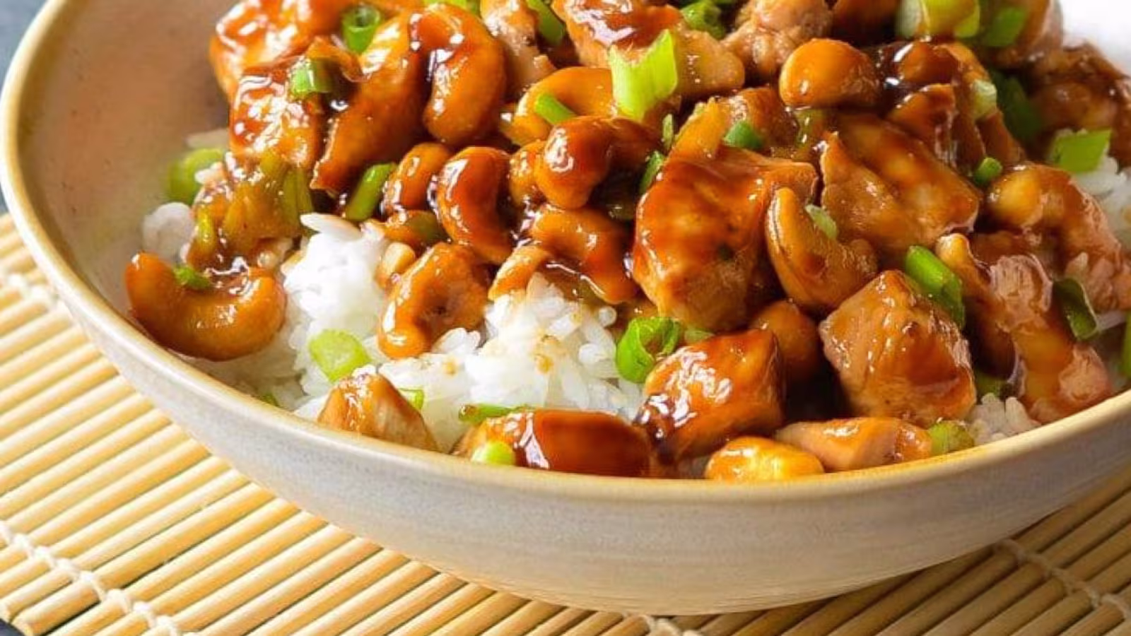 Recette de poulet au noix de cajou