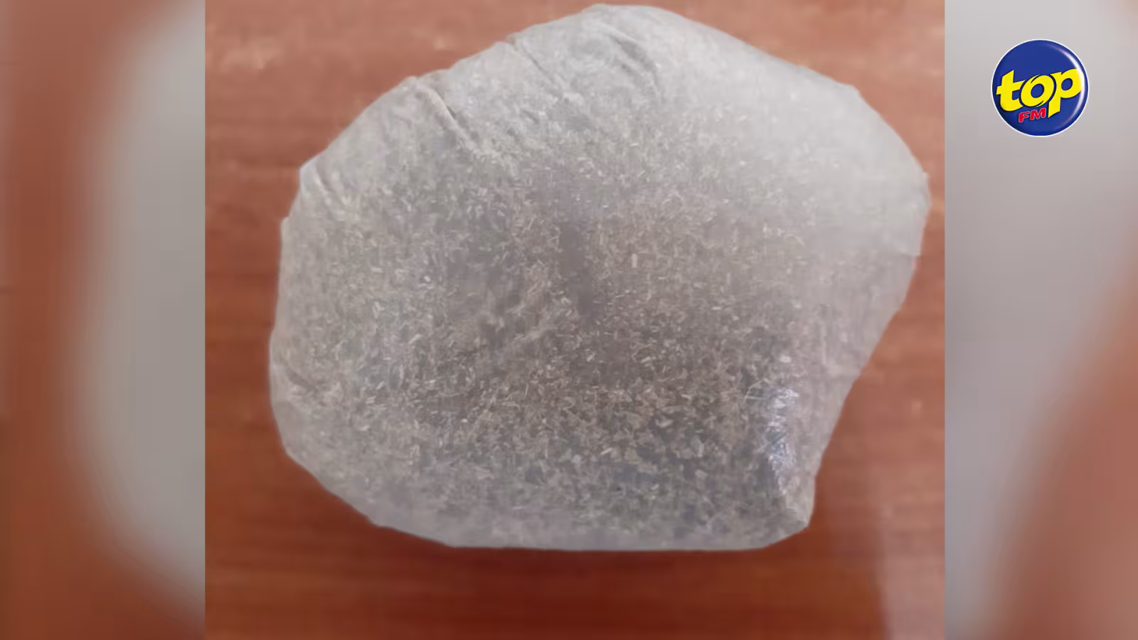 De la drogue synthétique estimée à Rs 900,000 saisie hier à Grand-Baie: c’était lors d’une opération dans l’aire de stationnement d’un hypermarché de renom
