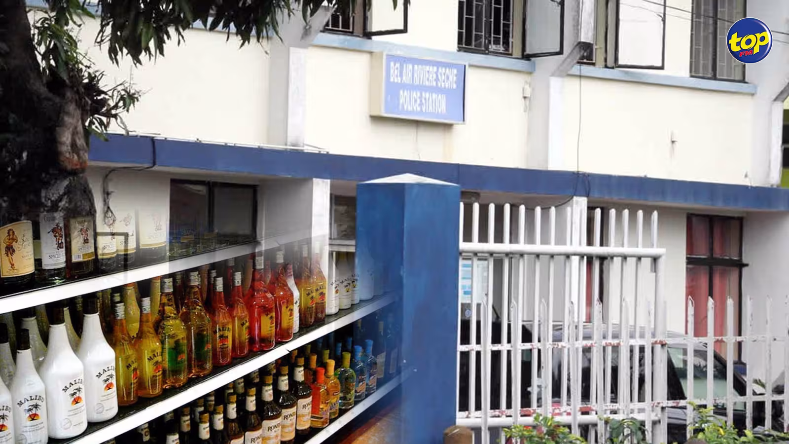 Dans un restaurant à Pont Lardier : 30 bouteilles d’alcool et 48 canettes de bière emportées