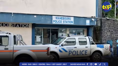 À Mahébourg :
