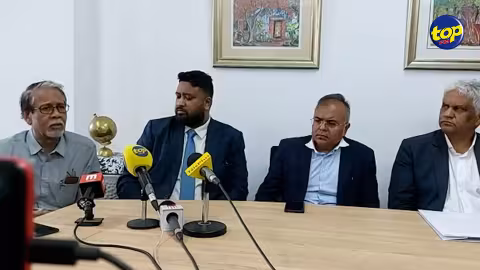 Rama Valayden et Sanjeev Teeluckdharry pas autorisés, par la police, à représenter Akil Bissessur : ‘Kot mo pou aller aster ?’ se demande Naimduth Bissessur