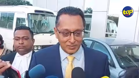 Recrutement d’un conseiller en 2015: ‘c’est une affaire insensée, pourquoi pour Maneesh Gobin il n’y a pas de mandat d’arrêt avec tout ce qui a été dénoncé’, lance Roshi Bhadain