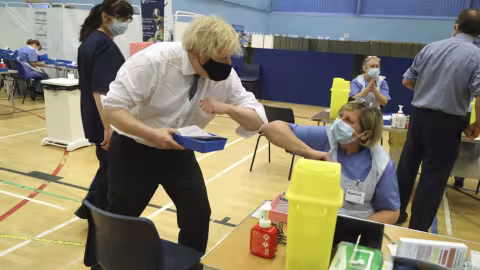 Covid-19 : l’Angleterre va se déconfiner progressivement à partir du 8 mars